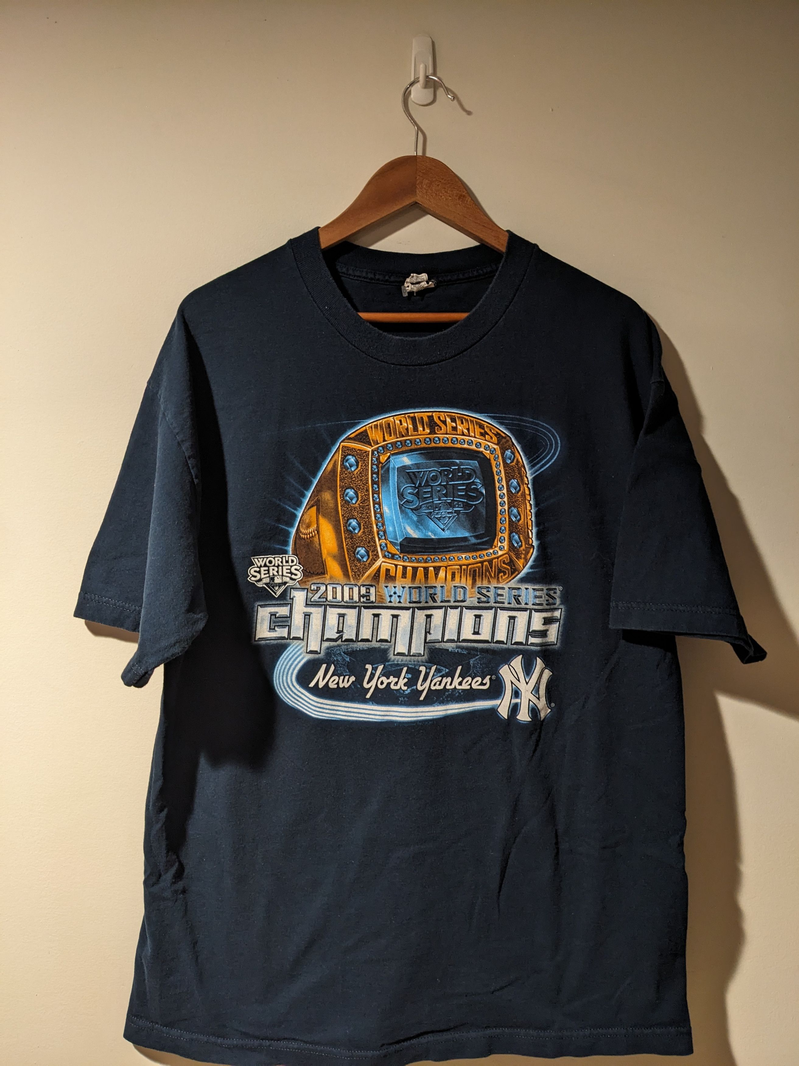 New York Yankees Vintage 2009 New York Yankees World Series Champion T-Shirt Size US XL / EU 56 / 4 - 1 Thumbnail