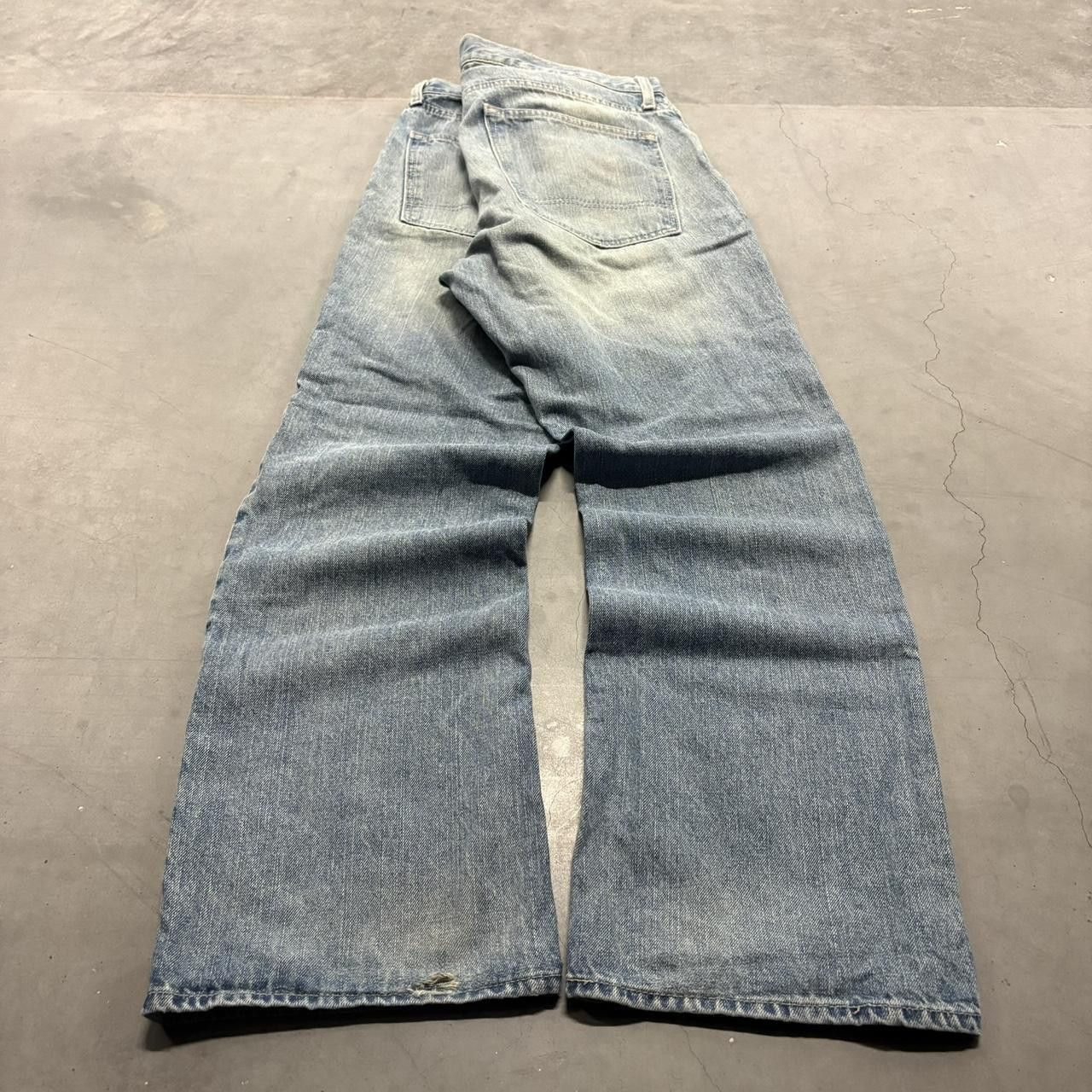 Vintage Crazy Vintage Y2K/2000s Super Baggy Ripped Grunge Skater Medium Wash Denim Jeans! Size US 36 / EU 52 - 4 Thumbnail