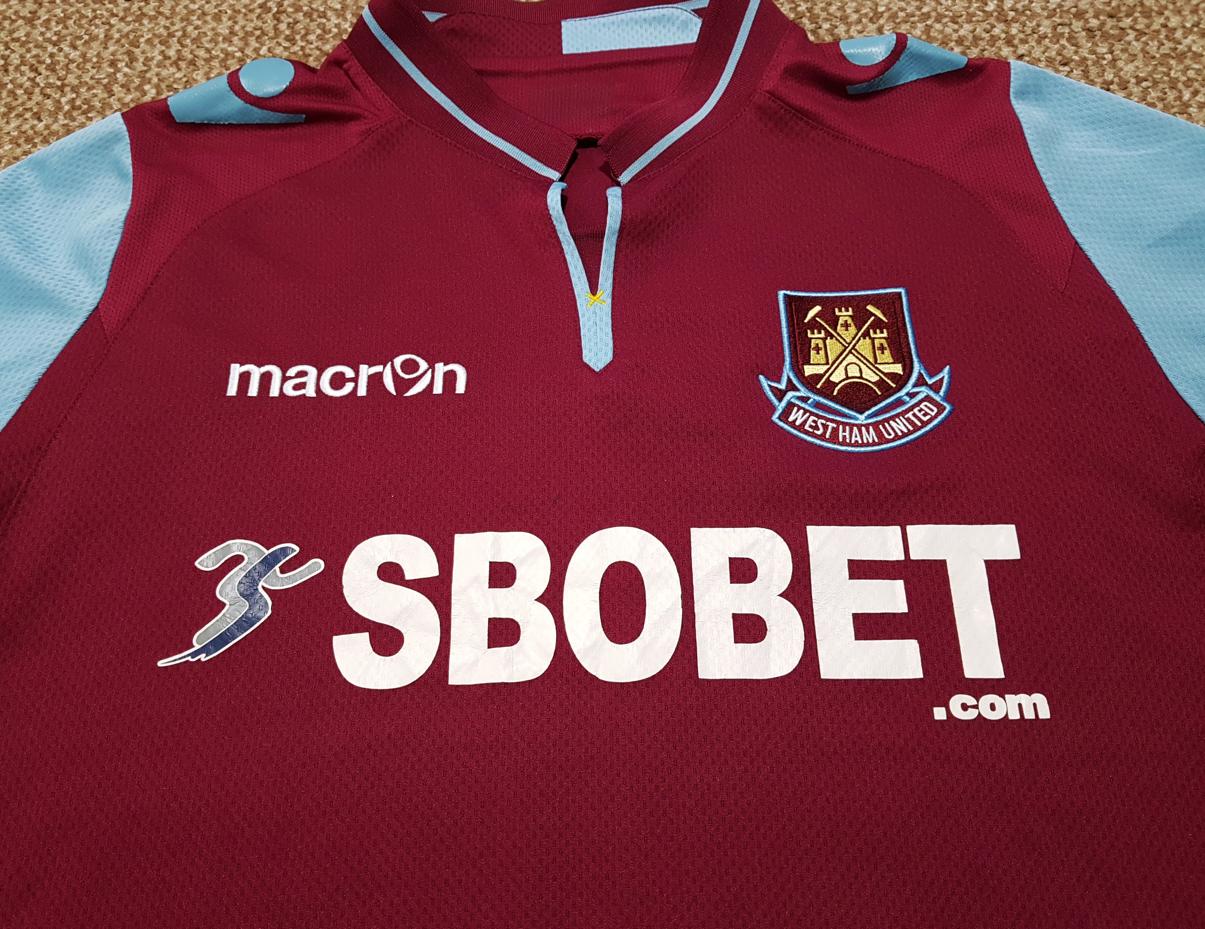 Macron Macron West Ham United 2012/13 Home Soccer Jersey Shirt sz L Size US L / EU 52-54 / 3 - 6 Thumbnail