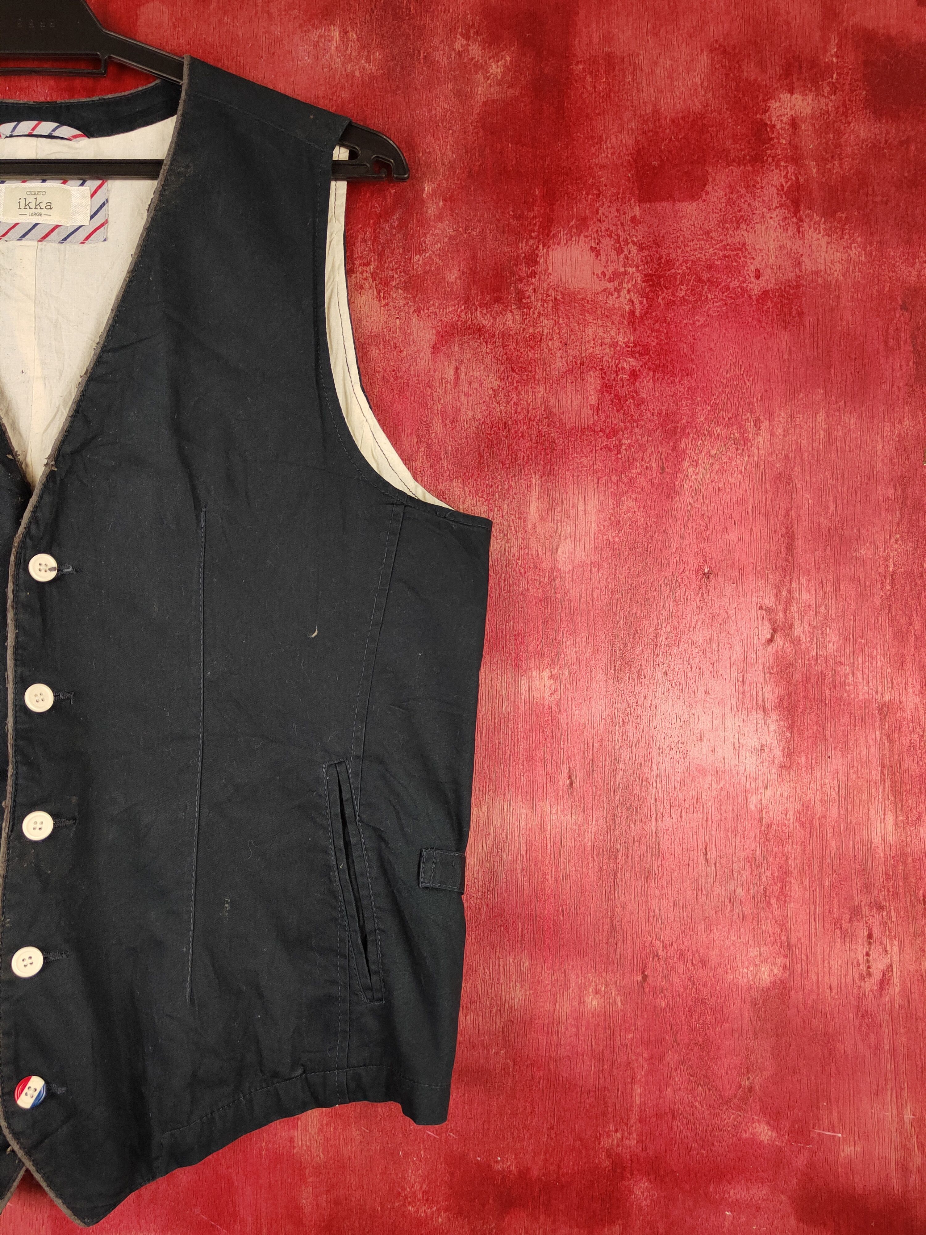 Japanese Brand × Vintage Aqueton Ikka vintage japan Dark Blue Vests #S1361 Size US L / EU 52-54 / 3 - 5 Thumbnail