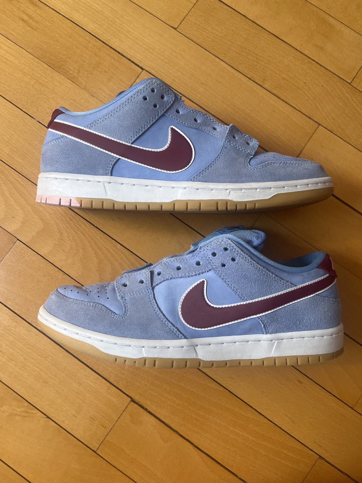 Nike SB Nike sb Philadelphia Phillies Size US 9 / EU 42 - 1 Thumbnail