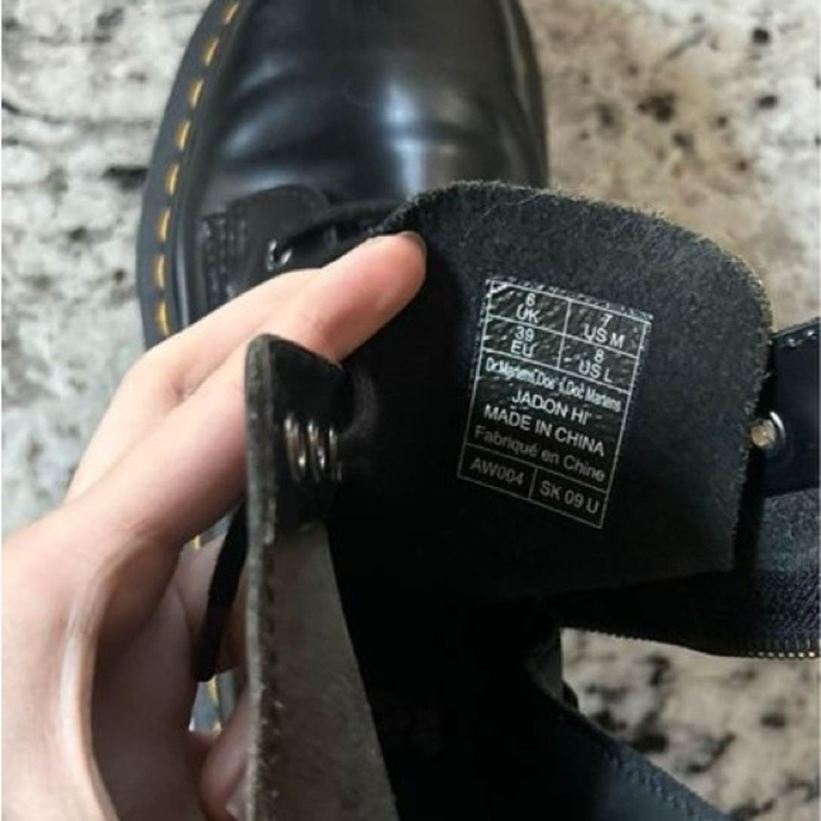Dr. Martens ⭐️ Never Worn ⭐️ Dr. Martens Jadon Boots Size US 8.5 / IT 38.5 - 2 Thumbnail
