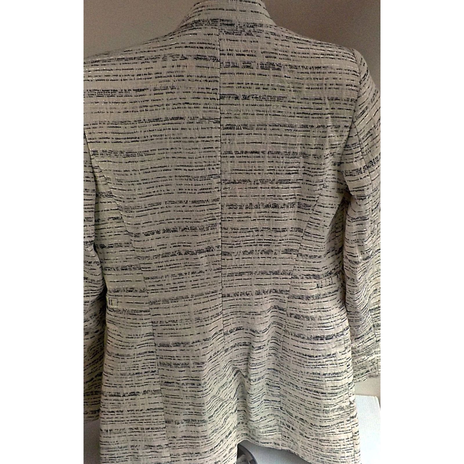 Zara ZARA BASIC Coat SIZE XS Ivory, Black, Gray Button Tweed Textured Overcoat Womens Size XS / US 0-2 / IT 36-38 - 4 Thumbnail