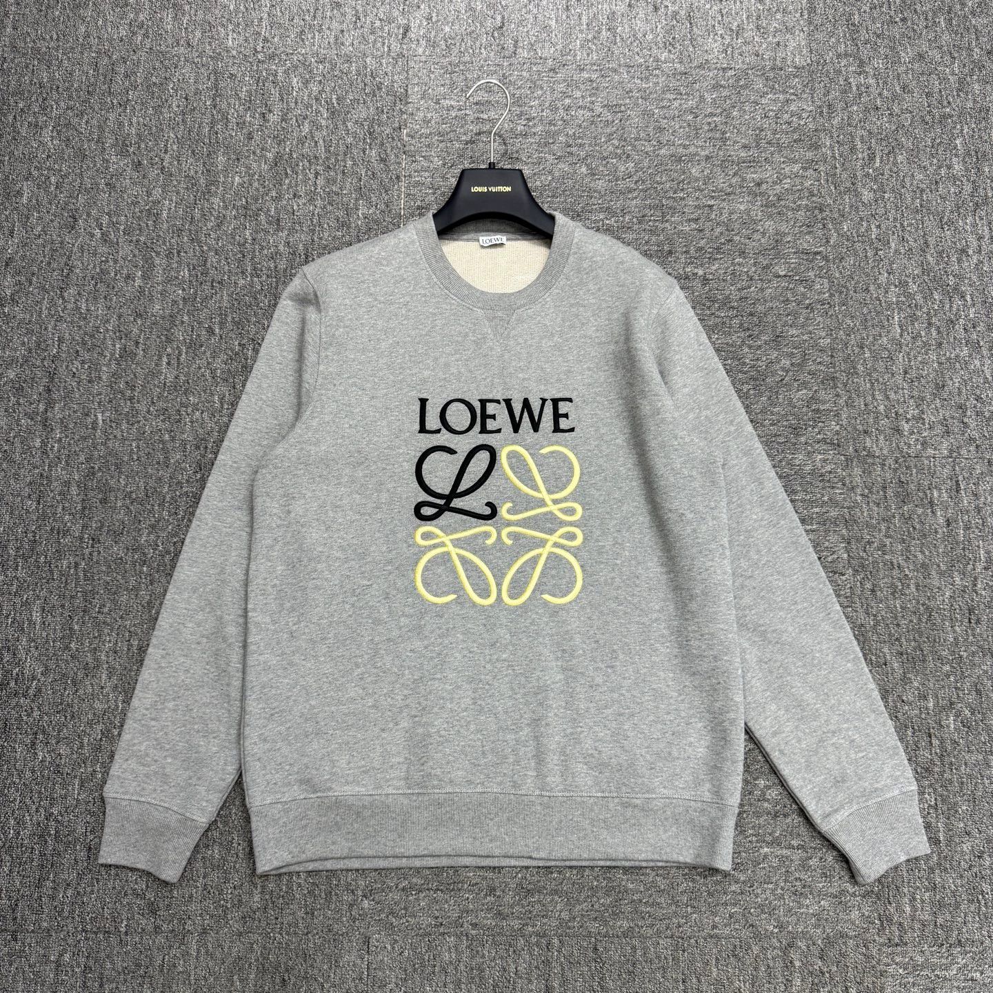 Loewe Loewe Embroidered Logo Sweatshirt L 99 New Size US L / EU 52-54 / 3 - 1 Thumbnail