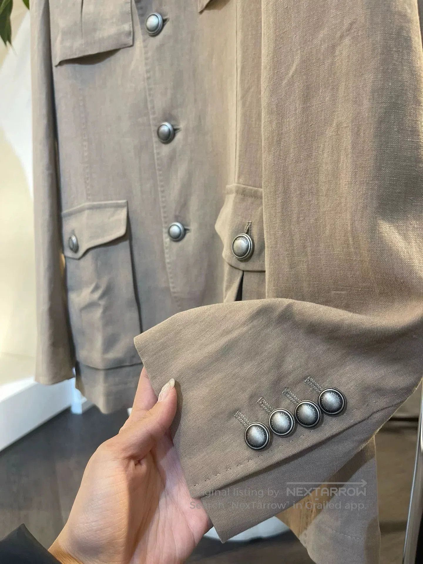 Brunello Cucinelli Classic Khaki Hunting Jacket for Men. Size US M / EU 48-50 / 2 - 5 Thumbnail