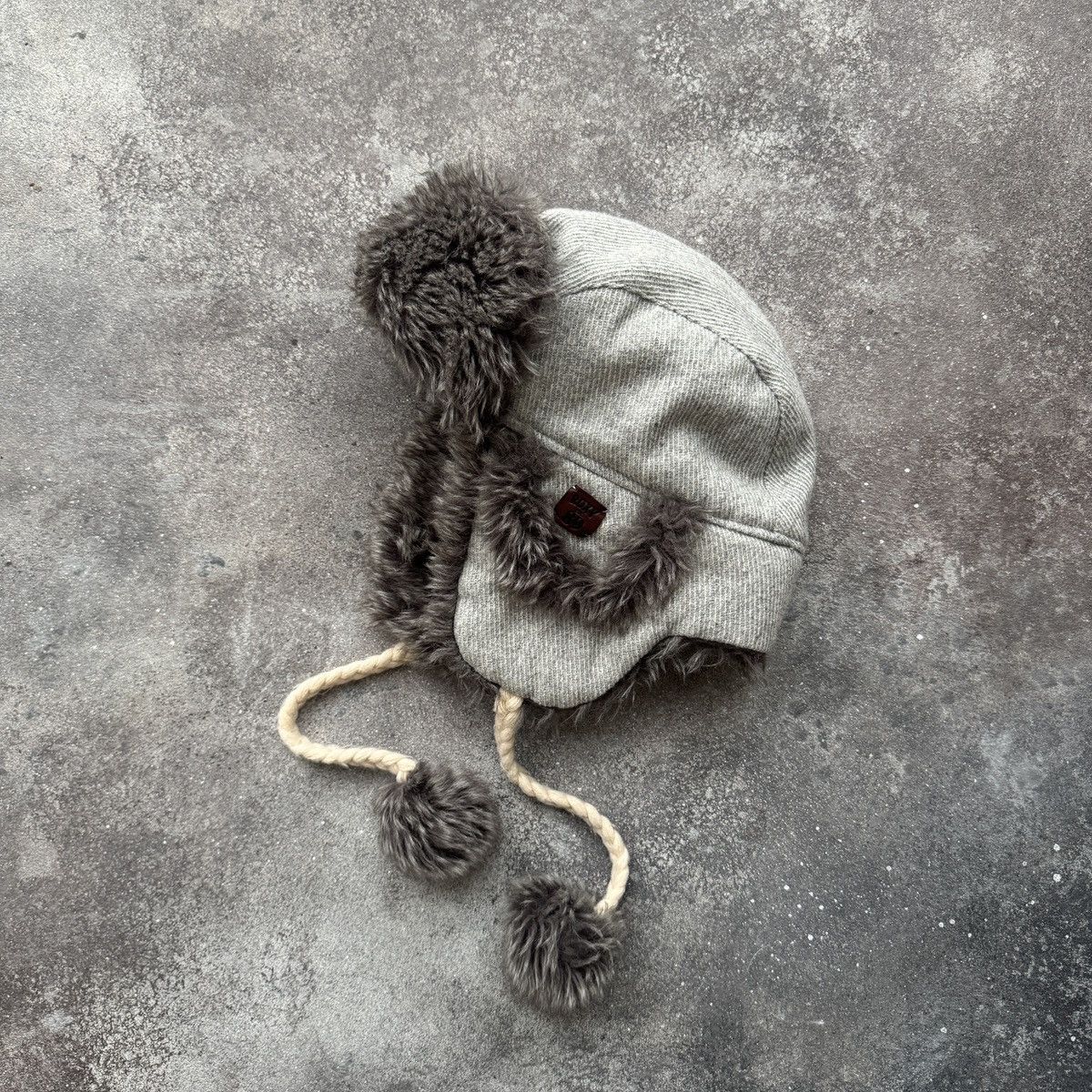 20471120 Amazing Faux Fur Y2K Ushanka Hat (Trapper Hat) Size ONE SIZE - 1 Thumbnail