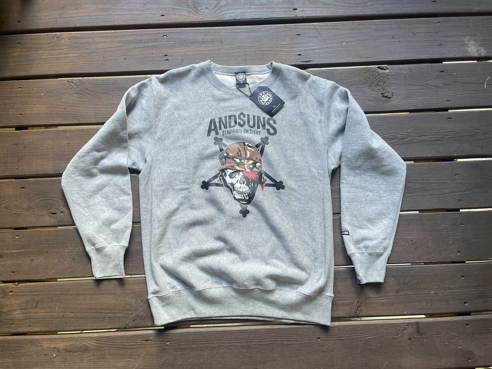 ANDSUNS NWT AndSuns crewneck sweatshirt Size US XL / EU 56 / 4 - 1 Thumbnail