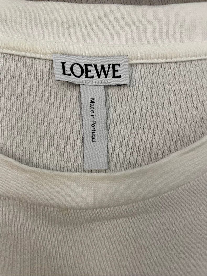 Loewe loewe White embroidered small logo short sleeve 2506-Nextar Size US S / EU 44-46 / 1 - 5 Thumbnail