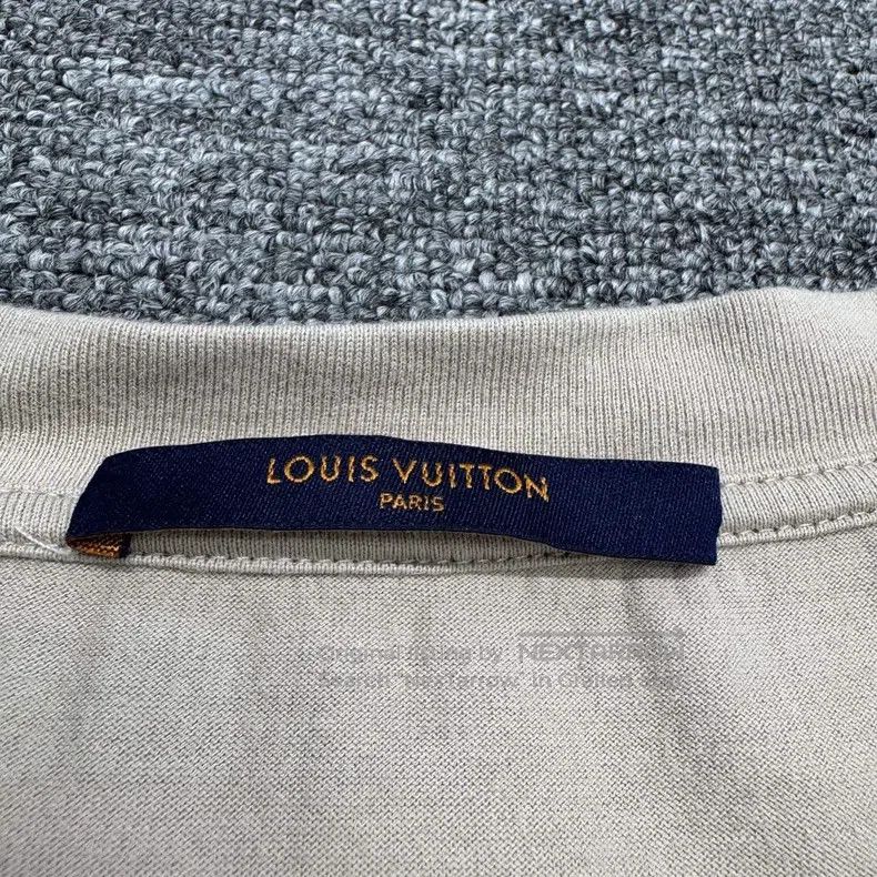 Louis Vuitton Louis Vuitton size 5l Map rhinestone short sleeves Size US M / EU 48-50 / 2 - 3 Thumbnail
