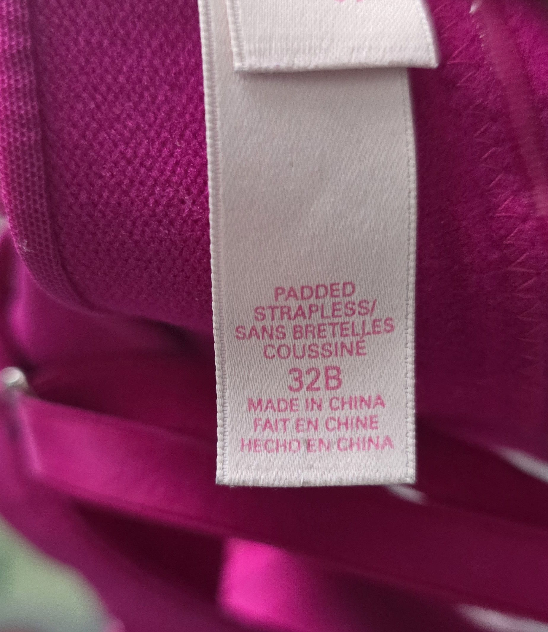 Victoria's Secret Victoria's Secret Bombshell Strapless Push Up Bra Pink 32B Size ONE SIZE - 3 Thumbnail