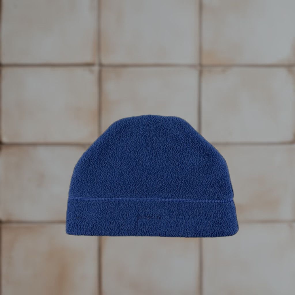 Patagonia VINTAGE Patagonia Beanie Hat Blue Size Medium Fits Big Fleece Outdoors Men Winter M Blue Beanie Outdoor Fleece Mens Size US M / EU 48-50 / 2 - 1 Thumbnail