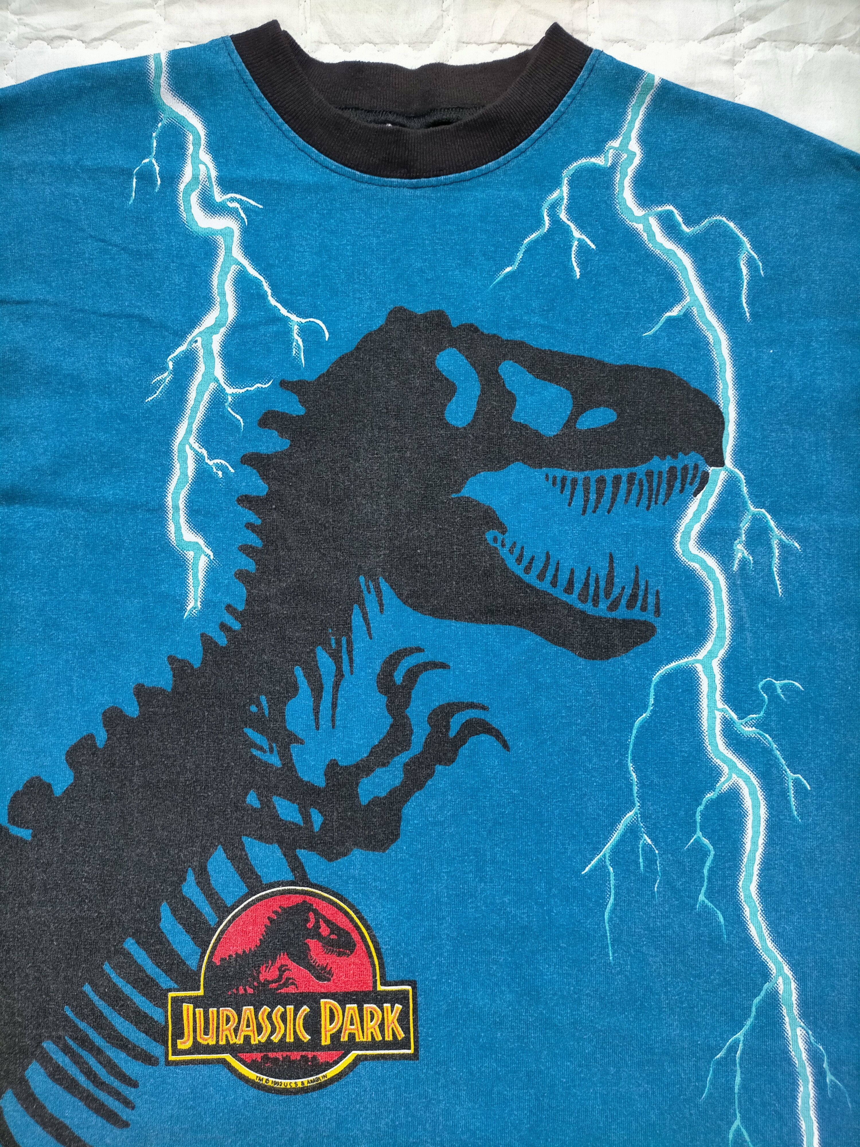 Vintage Vintage 1993 Jurassic Park tee Size US L / EU 52-54 / 3 - 2 Thumbnail
