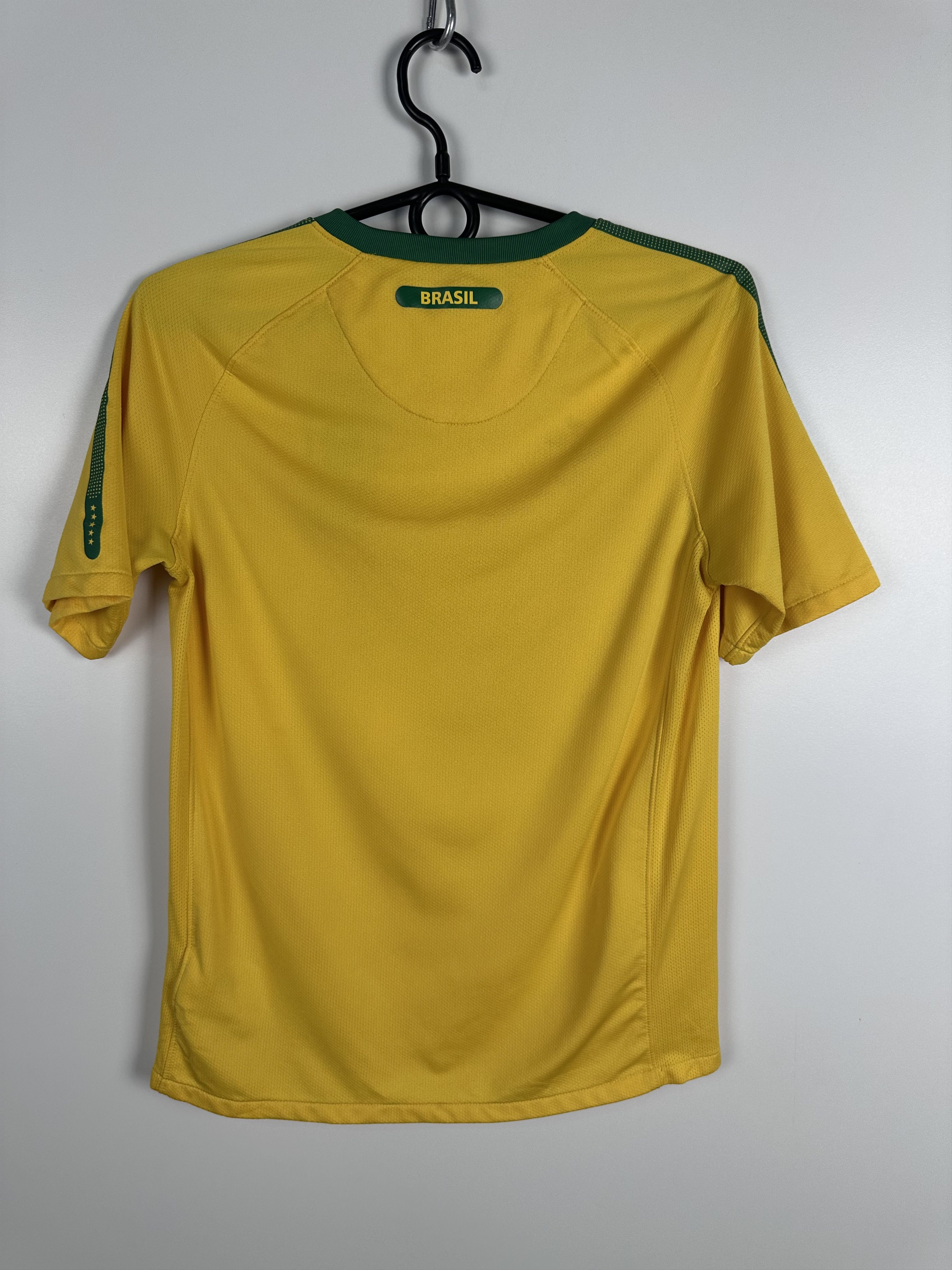 Nike Brazil 2010 11 Football Shirt Soccer Jersey Youth Size L Size US XXS / EU 40 - 9 Thumbnail