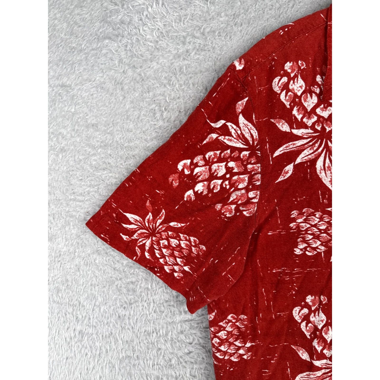 George George Men's Hawaiian Shirt Adult Medium Red Floral Button-Up 100% Rayon Size US M / EU 48-50 / 2 - 3 Thumbnail