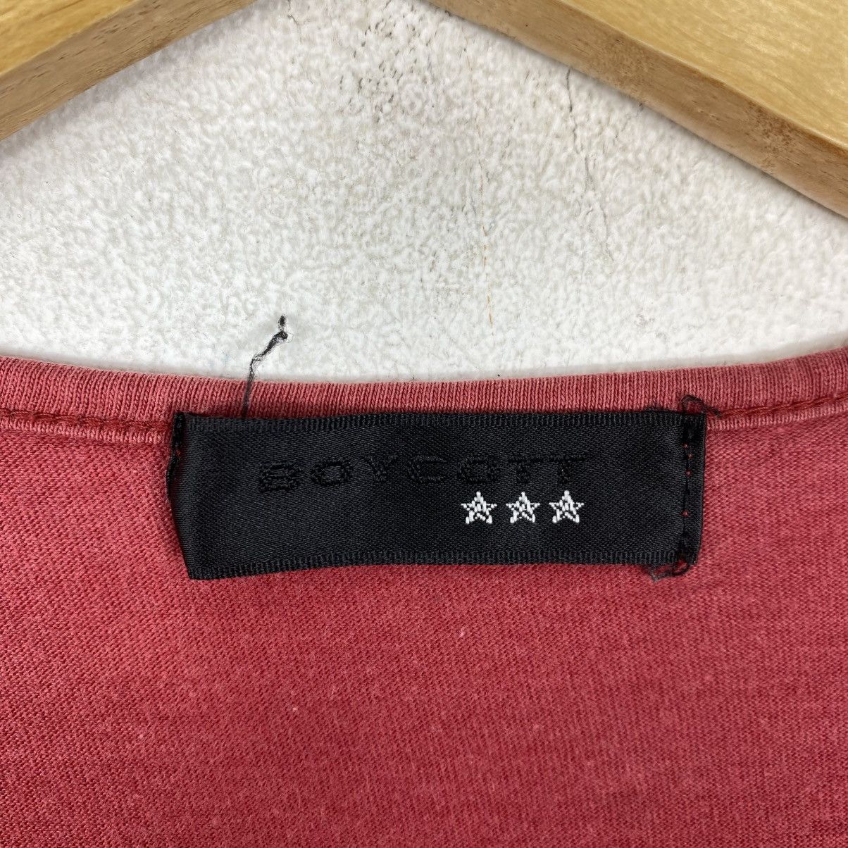 Boycott World Co Japan Archive Photo Graphic Tee Red Stars Size S Size US S / EU 44-46 / 1 - 6 Thumbnail