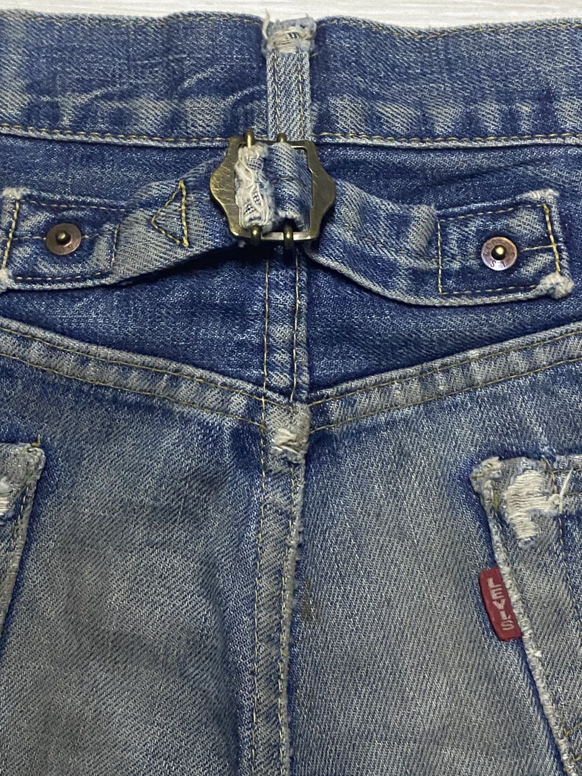 Levi's Vintage Levis 702xx Big E Japan Buckle Back Destroy Baggy Size US 35 - 15 Thumbnail