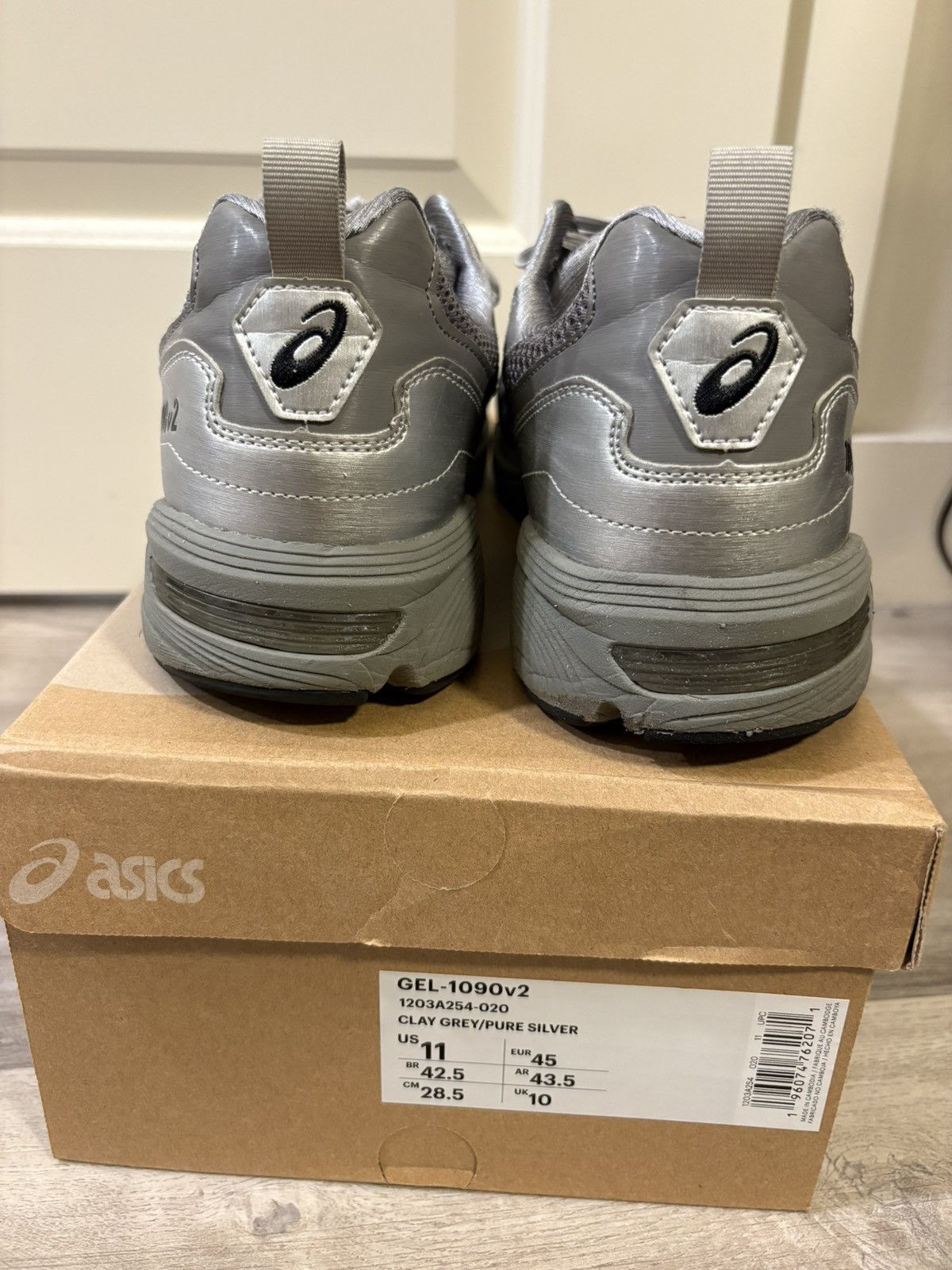 Asics Asics Gel-1090 v2 Freja Wewer Size US 11 / EU 44 - 4 Thumbnail
