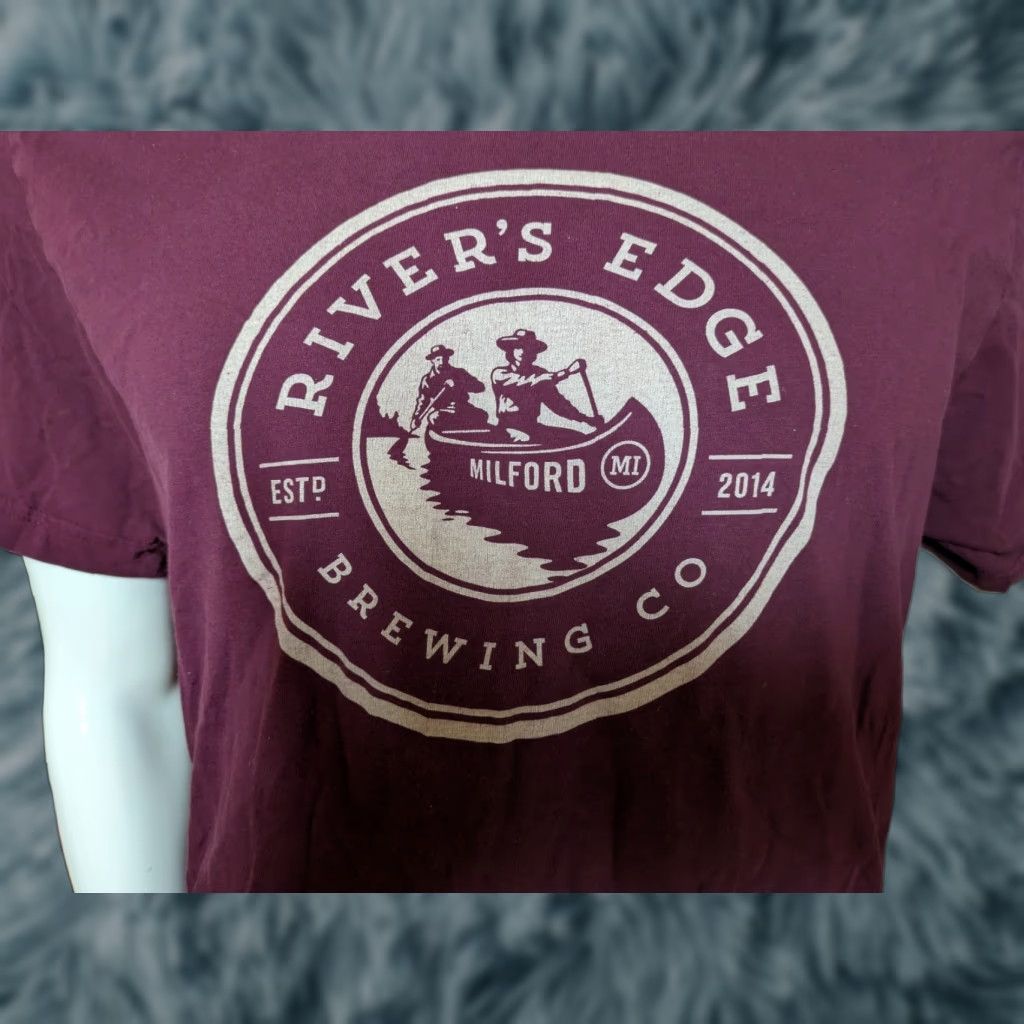 Vintage River's Edge Brewing T Shirt XL Men Red Cotton Canvas 100% Short Sleeve Beer Milford MI Size US XL / EU 56 / 4 - 1 Thumbnail