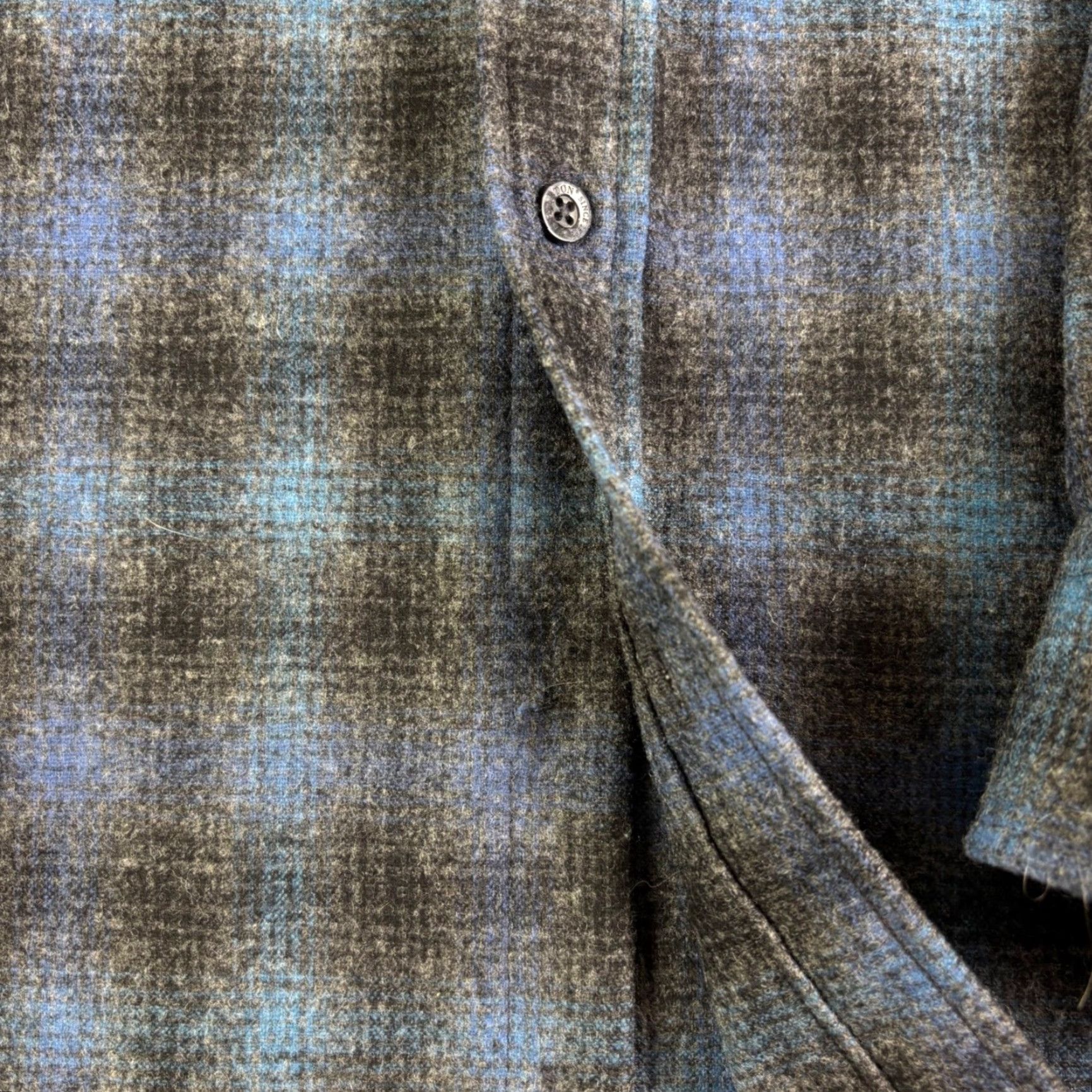 Pendleton Pendleton Lodge Shirt Mens Small Blue Black Ombre Plaid Wool Button Up Flannel Size US S / EU 44-46 / 1 - 6 Thumbnail