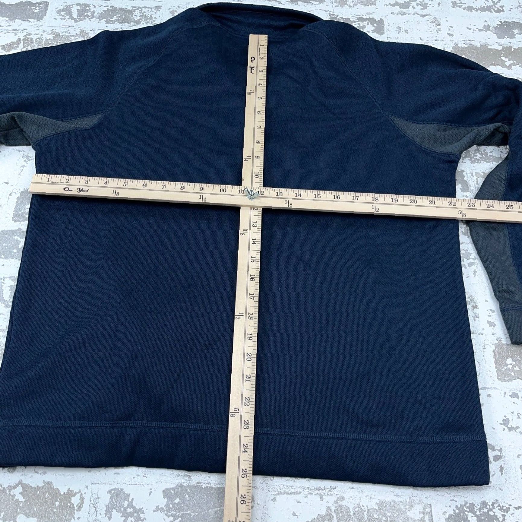 Reebok Reebok Sweatshirt Men L Blue Size US L / EU 52-54 / 3 - 7 Thumbnail