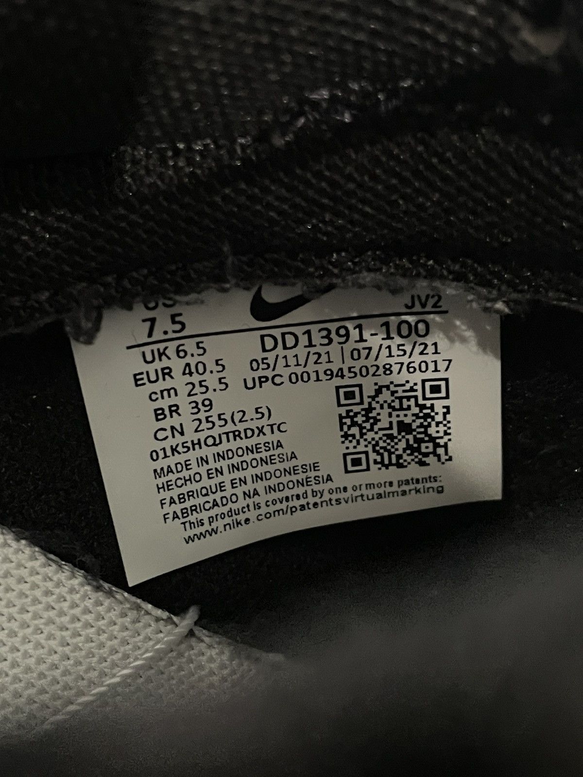 Nike Dunk Low Black White Size US 7.5 / EU 40-41 - 6 Thumbnail