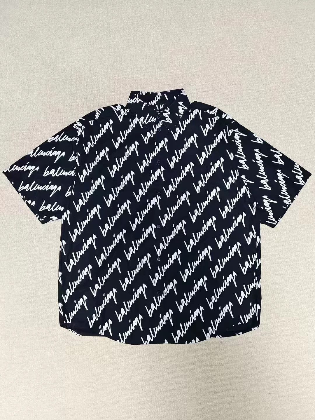 Balenciaga Balenciaga 22ss Graffiti Logo Shirt Size US S / EU 44-46 / 1 - 1 Thumbnail