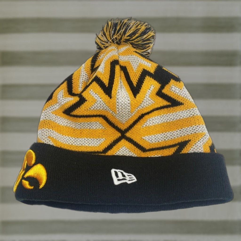 New Era New Era Iowa Hawkeyes Beanie One Size Cuffed Knit Cap Yellow + Black Unisex Adults Size ONE SIZE - 1 Thumbnail