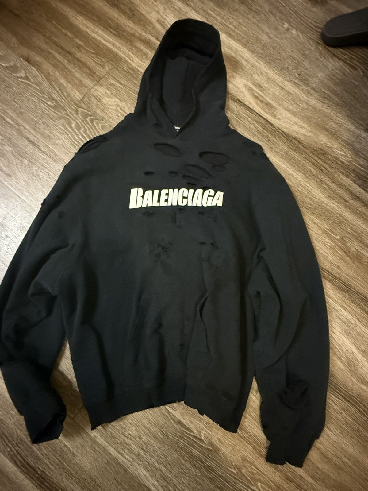 Balenciaga Balenciaga oversized distressed hoodie Size US XS / EU 42 / 0 - 1 Thumbnail