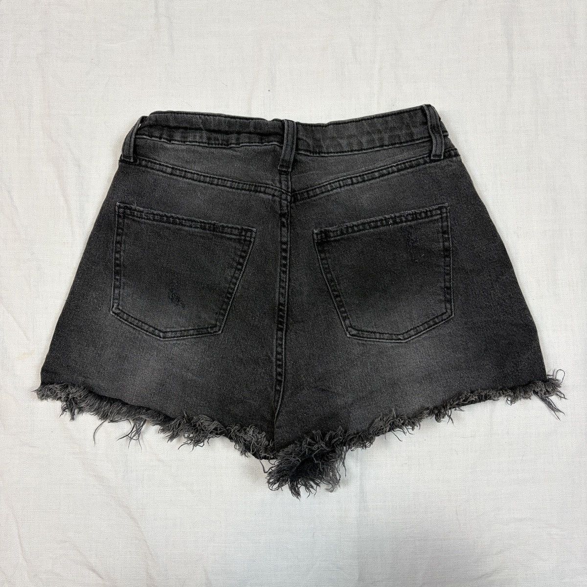 Other Wild fable high rise black distressed Jean shorts Size 26" / US 2 / IT 38 - 2 Thumbnail