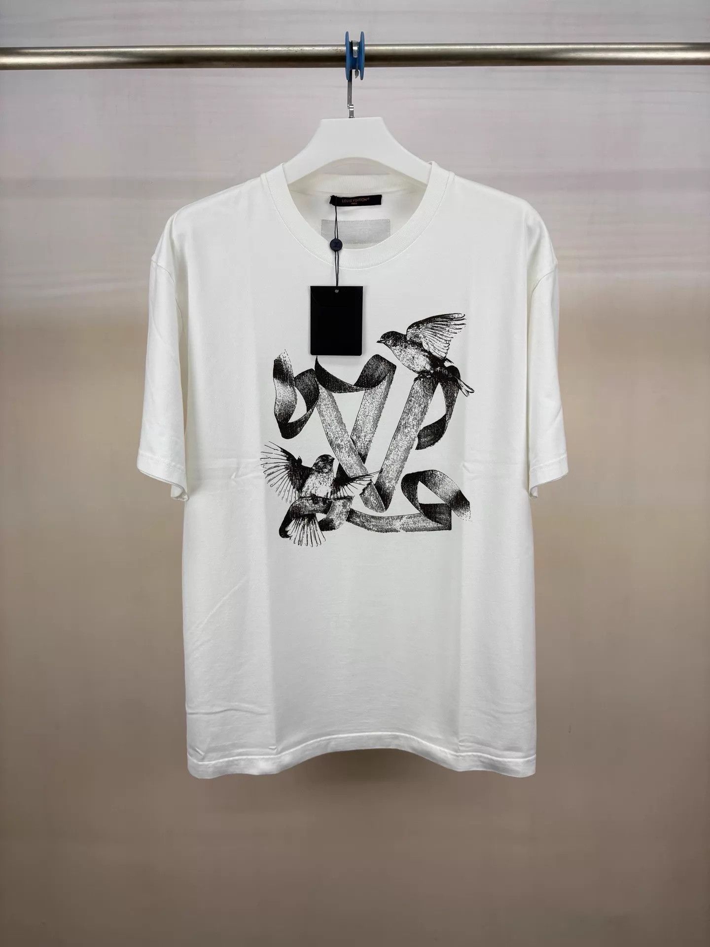 Louis Vuitton LV Peace Dove Logo Short Sleeve Tee S/M New Size US M / EU 48-50 / 2 - 1 Thumbnail