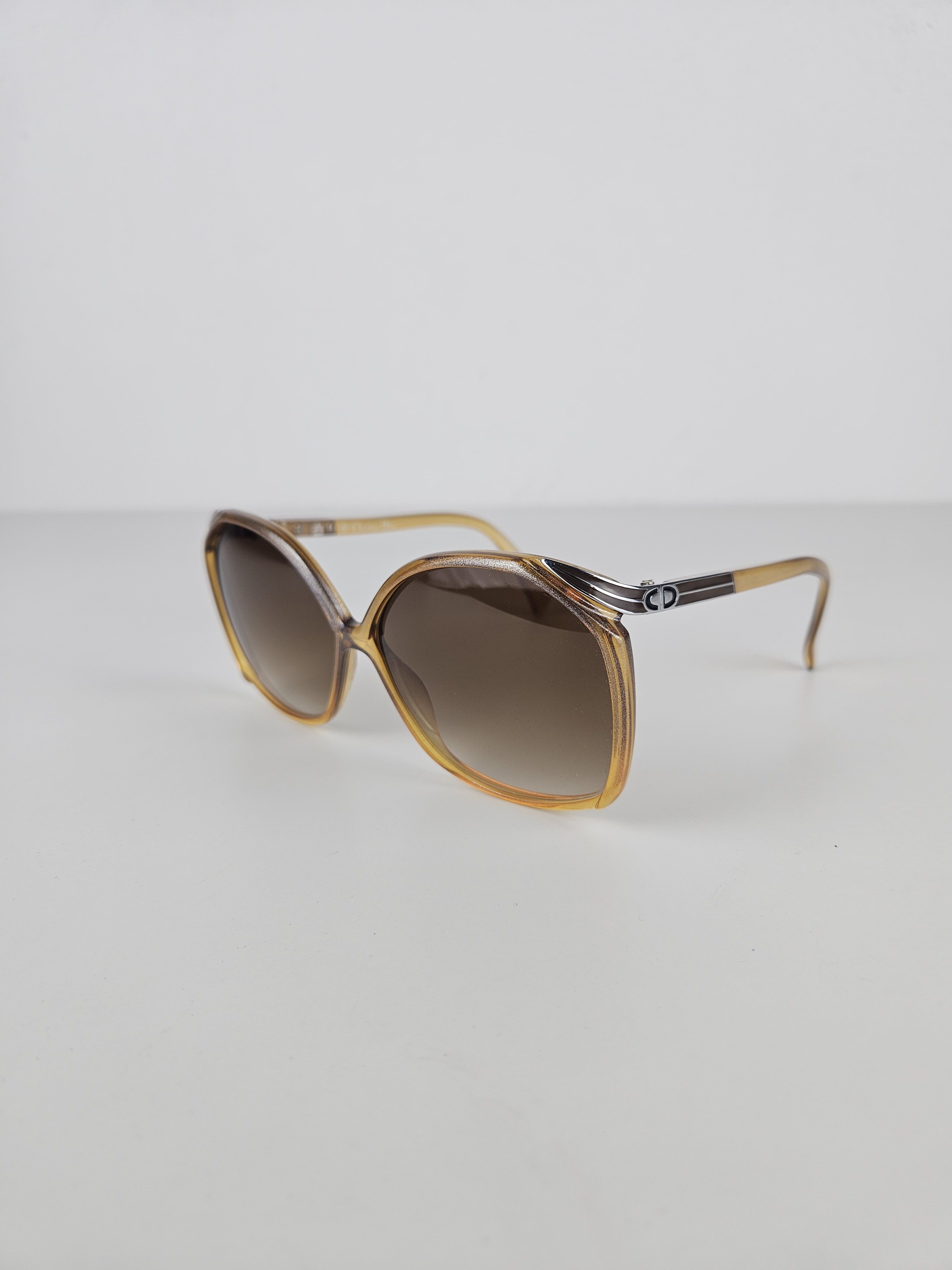 Dior Vintage 80s Dior 2104 31 oversized sunglasses Size ONE SIZE - 1 Thumbnail
