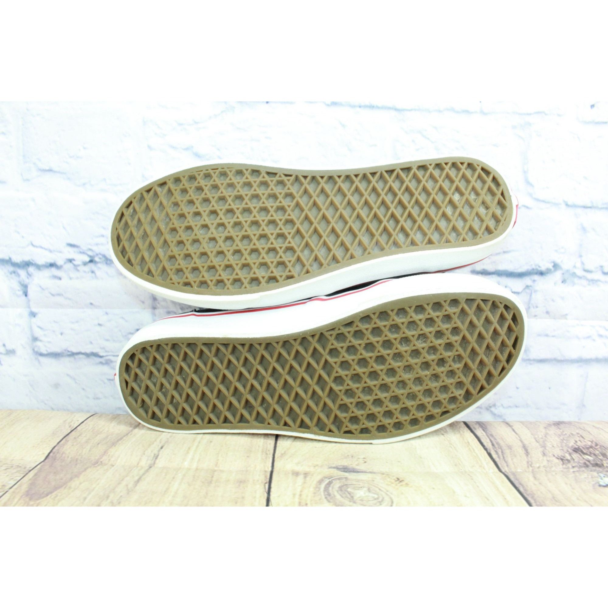 Vans Vans Atwood Men's Canvas Comfort Padded Collar Skate Shoes Size US 8 / EU 41 - 9 Thumbnail