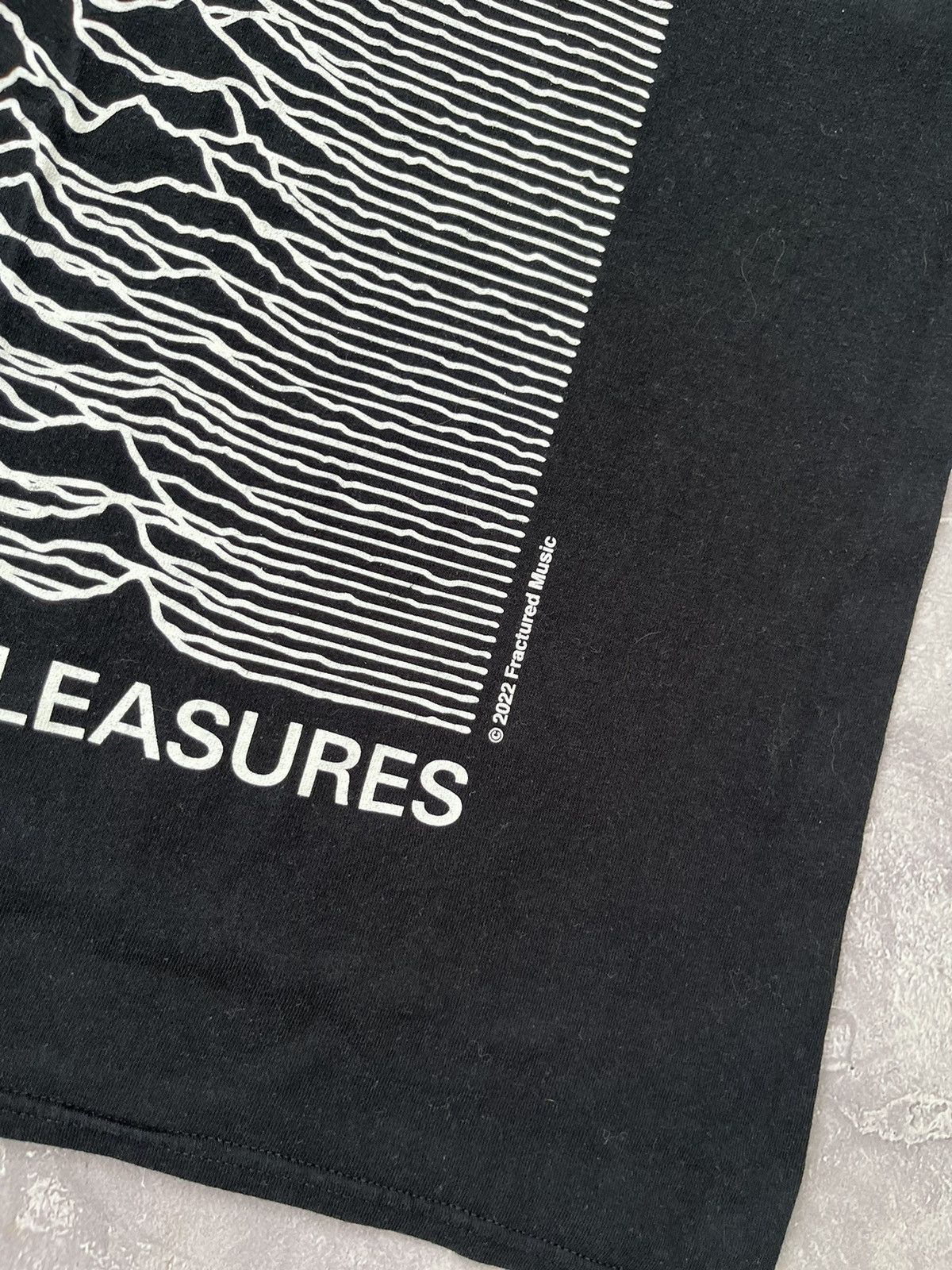 Joy Division Vintage Joy Division T-shirt unknown pleasures Black Size US L / EU 52-54 / 3 - 4 Thumbnail