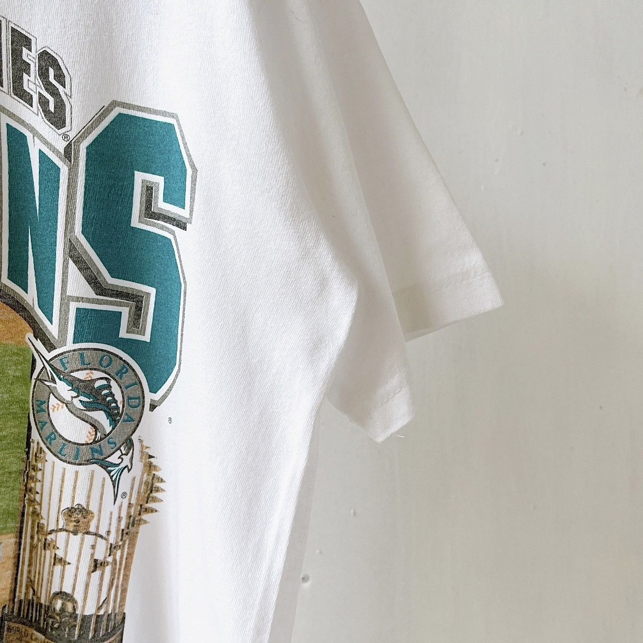 Vintage 90s Florida Marlins MLB t-shirt/ S Size US S / EU 44-46 / 1 - 6 Thumbnail