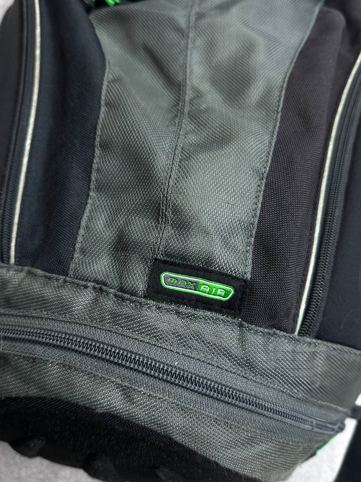 Nike Grail! Vintage 00's Nike Air Max Backpack Rare Size ONE SIZE - 5 Thumbnail