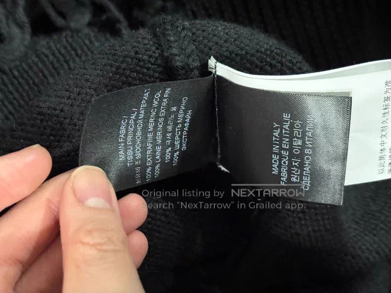 Vetements VETEMENTS Gothic Text Print Wool Knit Long Sleeve Size US M / EU 48-50 / 2 - 8 Thumbnail
