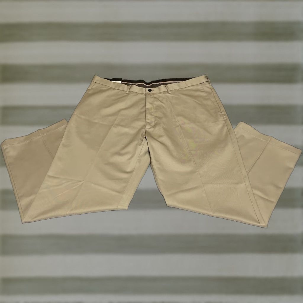 Haggar Haggar Work to Weekend Mens Pants 40x29 Khaki Classic Fit NWT NEW Size US 40 / EU 56 - 1 Thumbnail