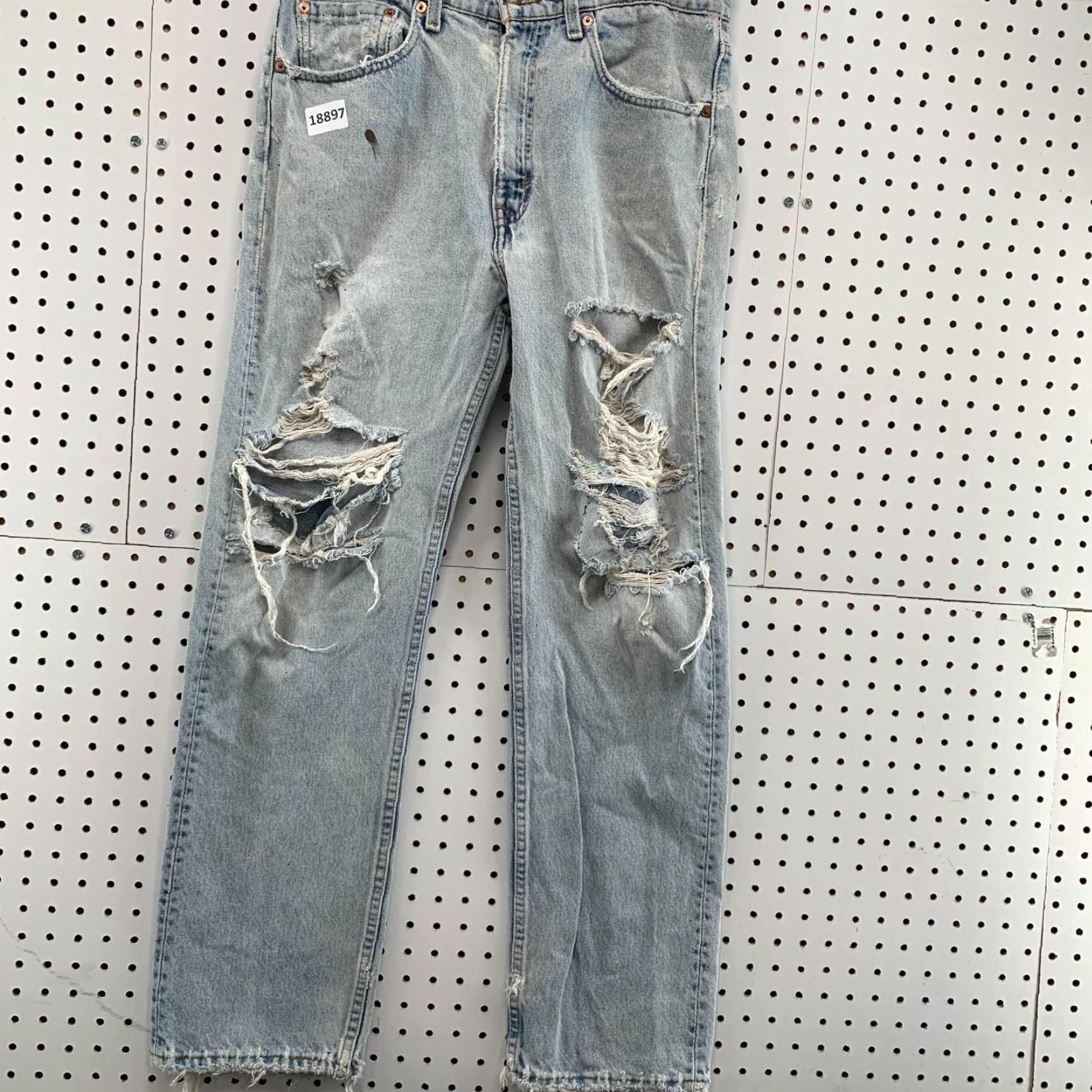 Levi's VINTAGE Levi's 505 Jeans Adult Men 31x29 Blue Distressed Straight Leg Regular Fit USA 90s Mens Size US 31 - 7 Thumbnail