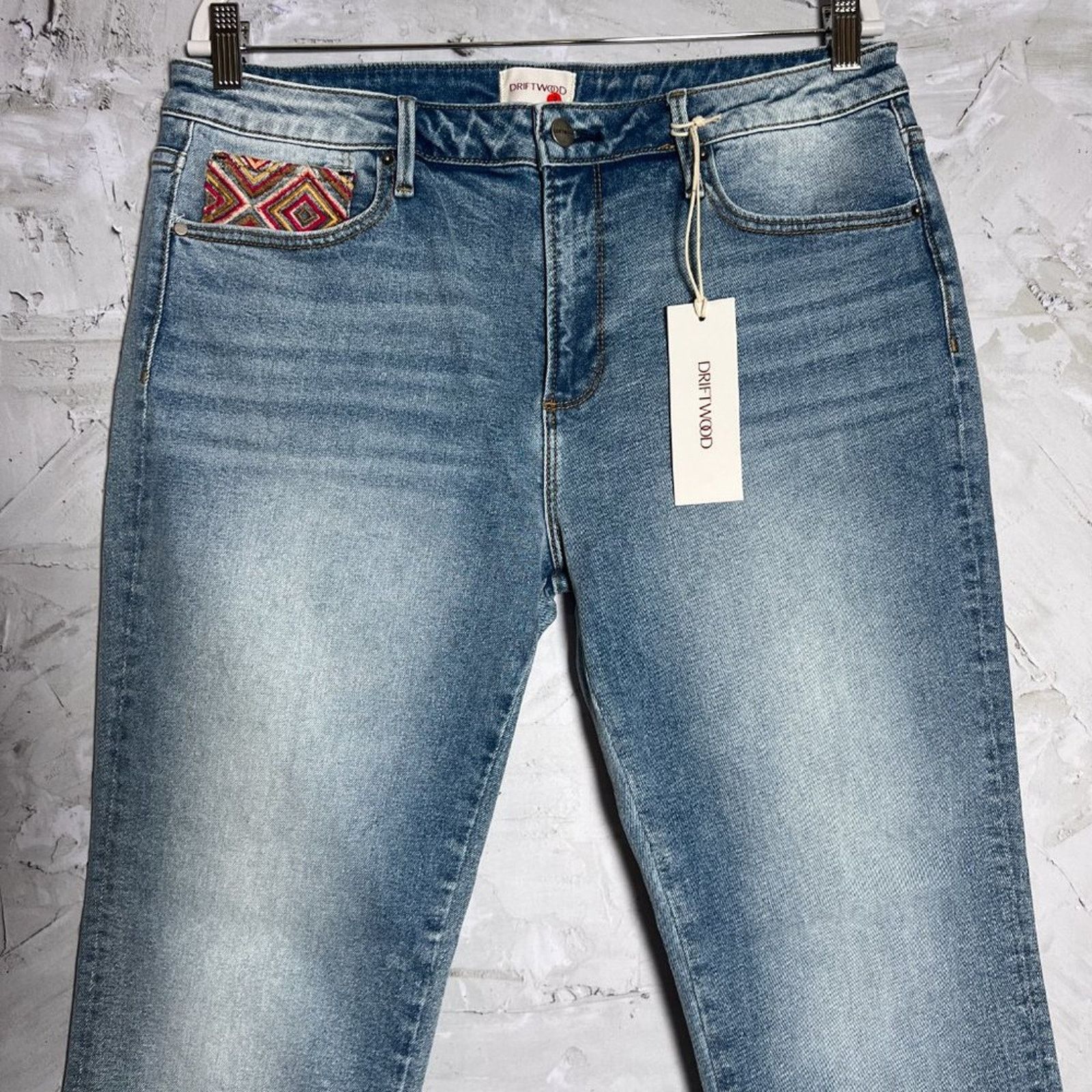 Other Driftwood Colette Crop Jean Diamond Daze Blue Embroidered 33 Size 33" - 6 Thumbnail