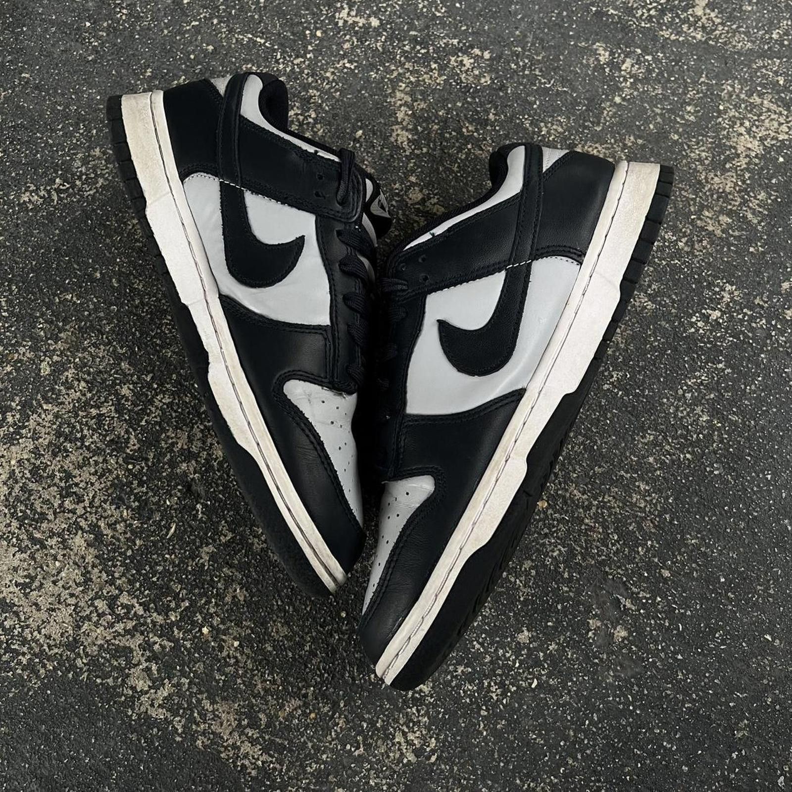 Nike Georgetown Nike Dunk Low Trainer Size US 9 / EU 42 - 2 Thumbnail