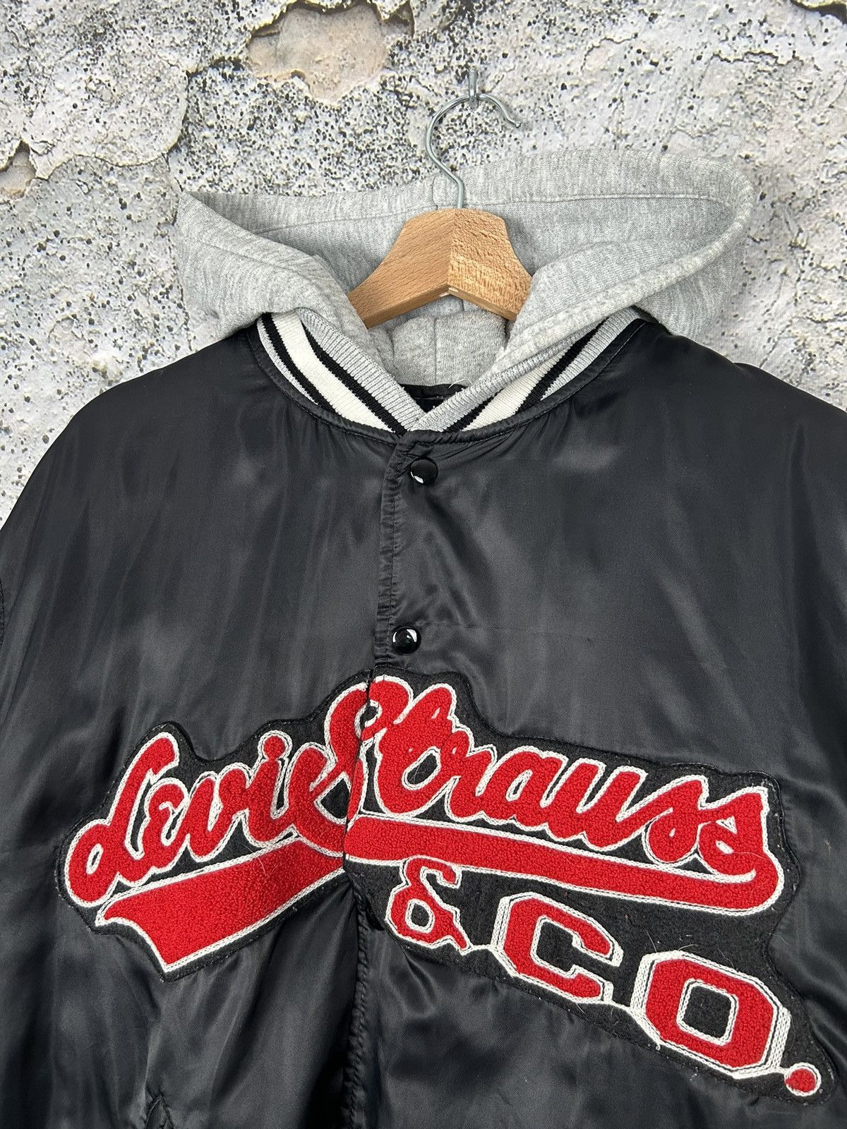 Levi's Vintage Clothing Vintage Levi’s Archival 80s NFL Bomber Varsity Jacket Rare Size US M / EU 48-50 / 2 - 3 Thumbnail