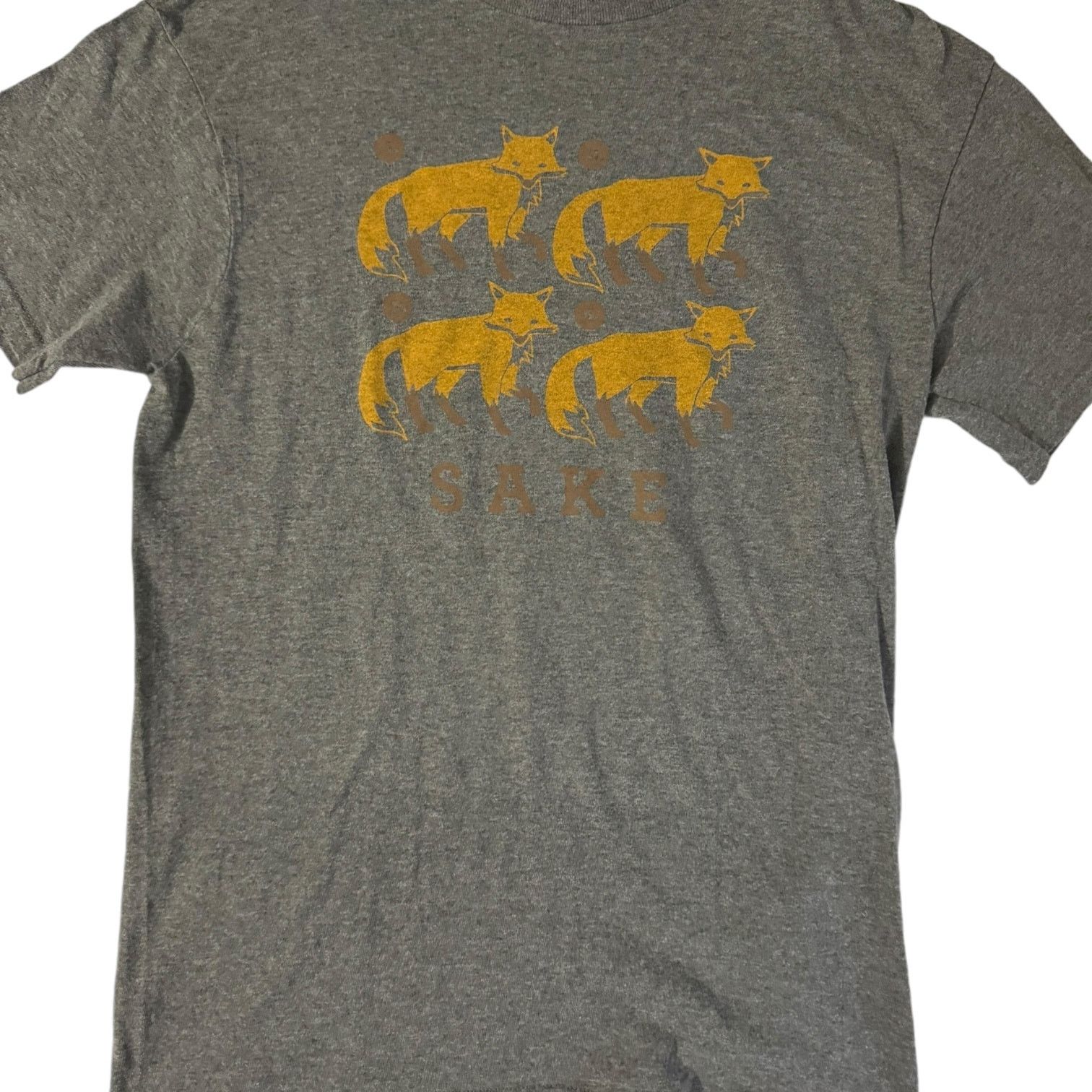 Other Four Fox Sake Witty Humorous T Shirt Gray & Yellow Small Size US S / EU 44-46 / 1 - 1 Thumbnail