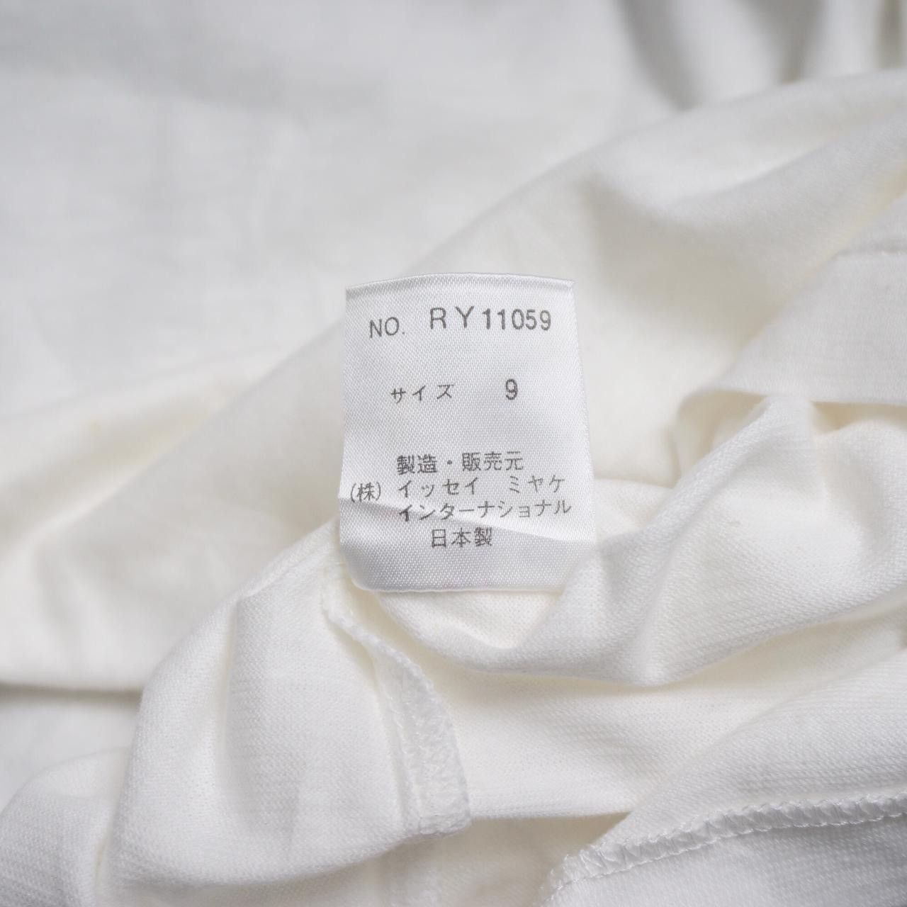 Issey Miyake Vintage Issey Miyake Tshirt Size US M / EU 48-50 / 2 - 6 Thumbnail