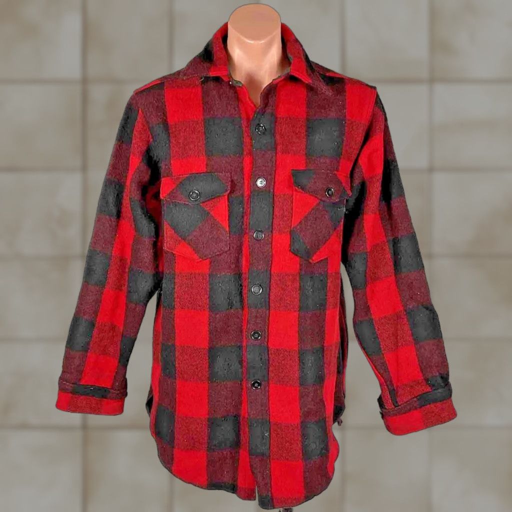 VINTAGE Woolrich Buffalo Plaid Shirt Mens L Red Black Wool Flannel