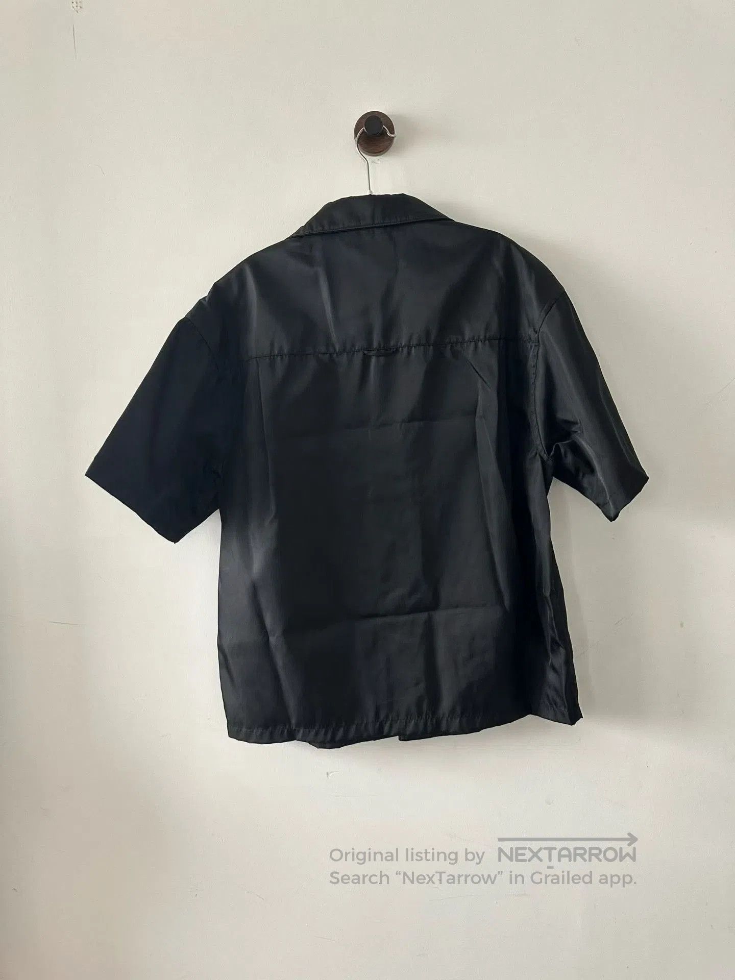 Prada Prada Six-Button Nylon Short-Sleeve Shirt. Size US S / EU 44-46 / 1 - 2 Thumbnail