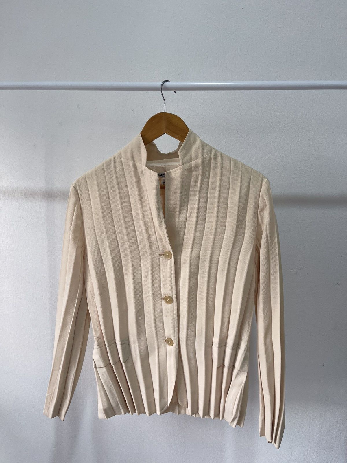Issey Miyake 2004 Issey Miyake White Label Pleats Please Size US S / EU 44-46 / 1 - 1 Thumbnail