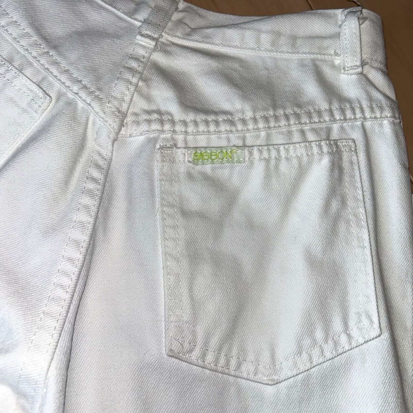 Vintage VINTAGE Sasson White Denim Jeans Zip Ankle High Waisted Womens 6 24 Waist 27 Inseam 1980s Art Deco Glass White Jeans Size 42" / US 20 - 6 Thumbnail