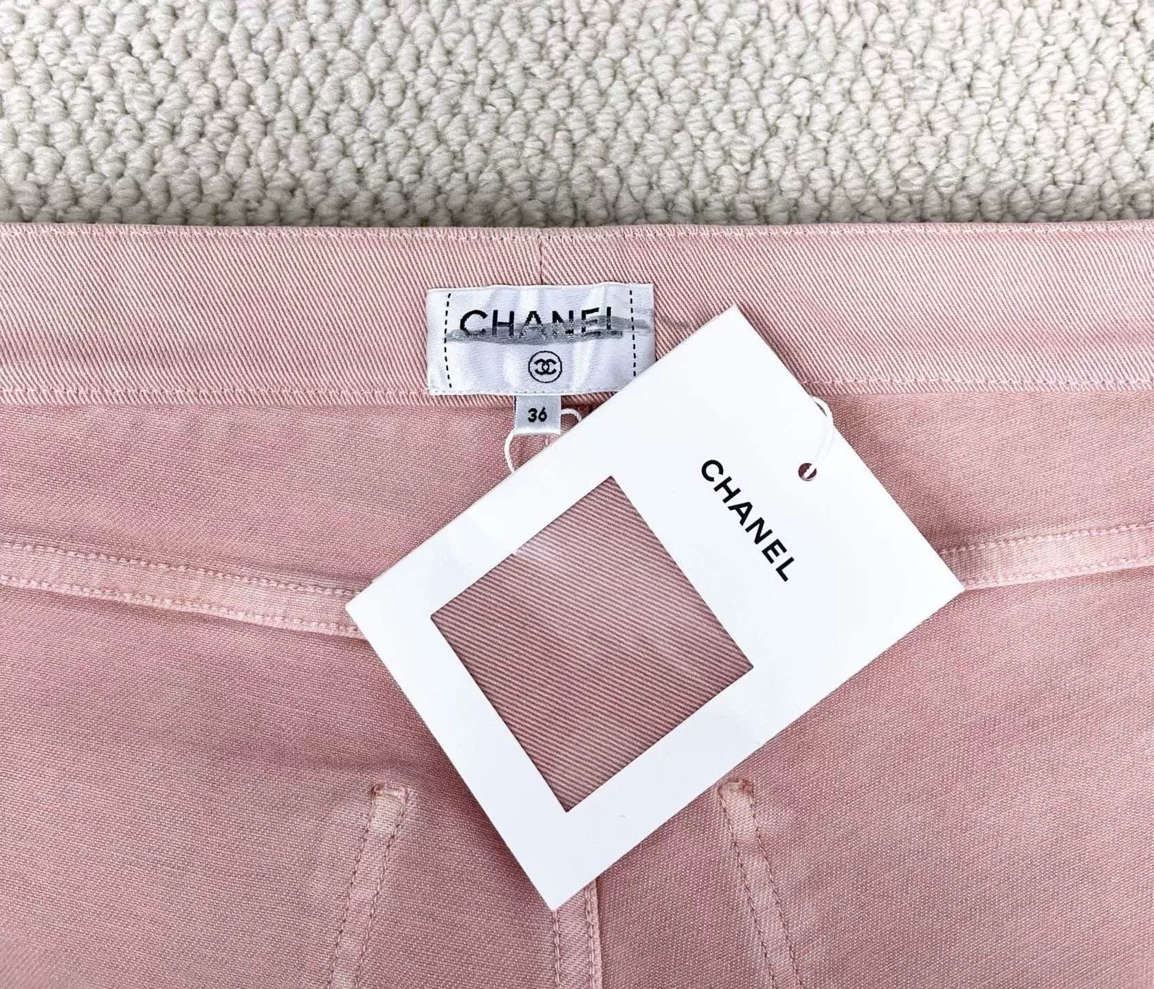 Chanel Chanel Pink Double C High-Waist Jeans Size US S / EU 44-46 / 1 - 3 Thumbnail