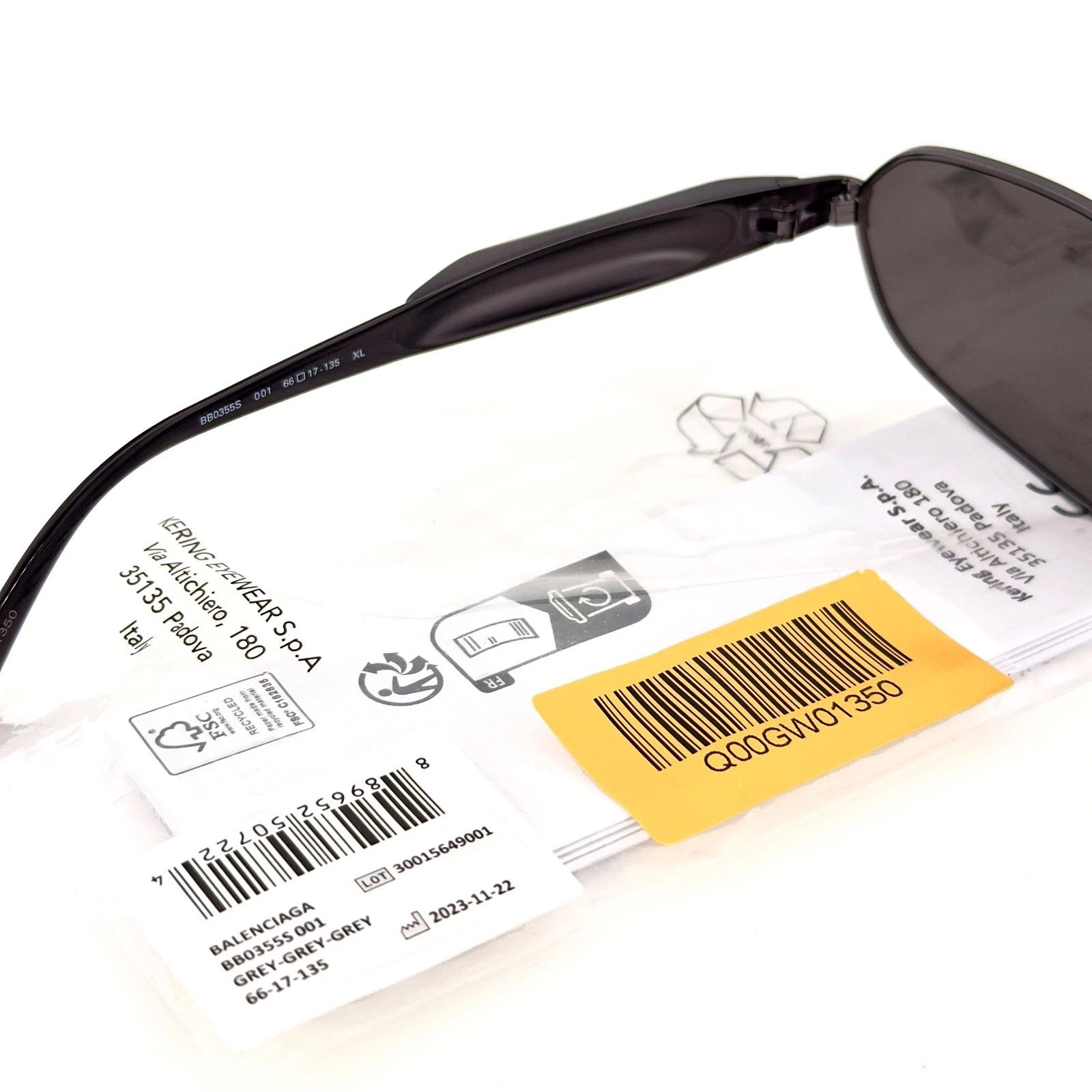 Balenciaga BALENCIAGA 0355 Black 001 Fashion Unisex Sunglasses BB0355S Size ONE SIZE - 9 Thumbnail
