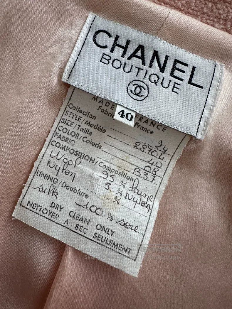 Chanel Chanel 94B tweed double c button short jacket Size S / US 4 / IT 40 - 9 Thumbnail